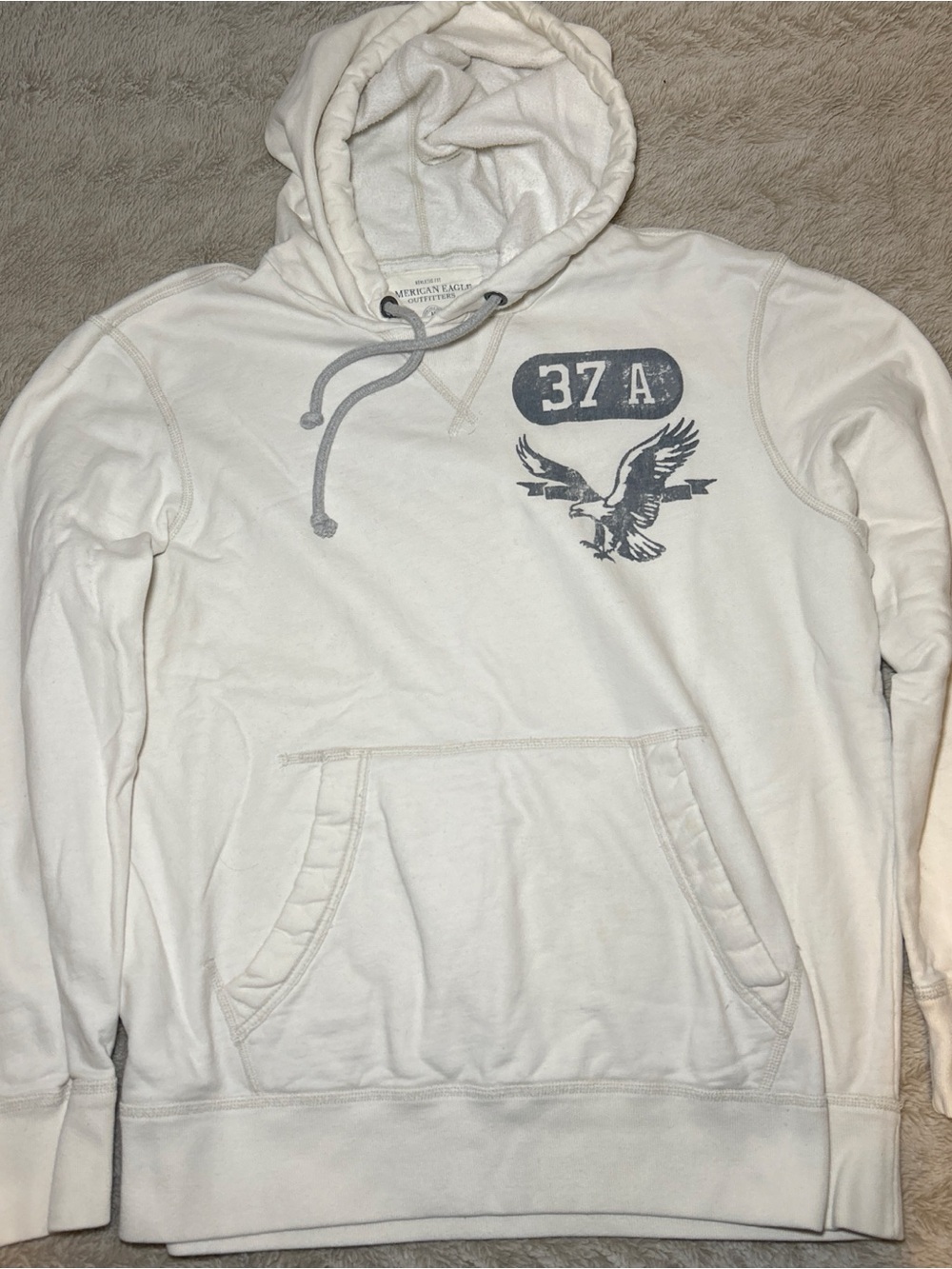 American Eagle Outfitters White Hoodie with Gray Graphic - Men